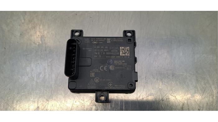 Begagnade Radarsensor Peugeot 408 1.6 16V HYbrid 180 Pris € 60,50 Inklusive moms erbjuds av Autohandel Didier