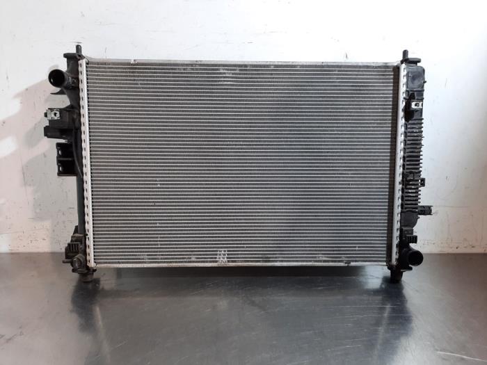 Used Radiator Opel Insignia Sports Tourer 1.6 CDTI 16V 110 Price € 163,35 Inclusive VAT offered by Autohandel Didier