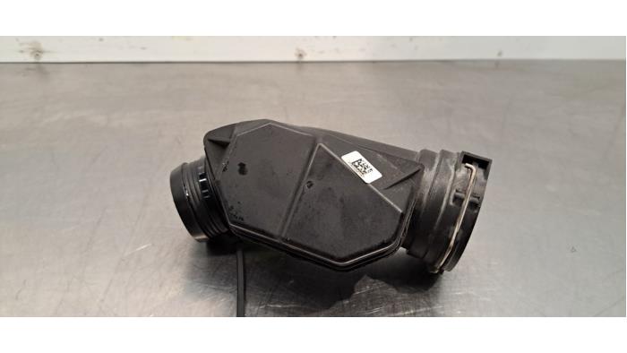 Gebrauchte Intercooler Rohr Volvo XC40 (XZ) 2.0 T4 Geartronic 16V Preis € 36,30 Mit Mehrwertsteuer angeboten von Autohandel Didier