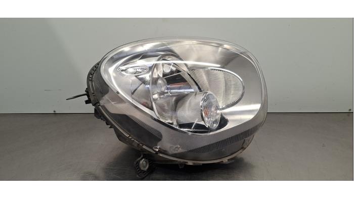 Usados Faro derecha Mini Paceman (R61) 1.6 Cooper D Precio € 163,35 IVA incluido ofrecido por Autohandel Didier