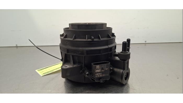 Begagnade Bränslefilter Mercedes Vito (447.6) 2.0 114 CDI 16V Pris € 36,30 Inklusive moms erbjuds av Autohandel Didier