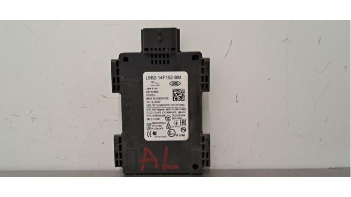 Begagnade Radarsensor Landrover Defender II 110 2.0 16V P300 Pris € 296,45 Inklusive moms erbjuds av Autohandel Didier