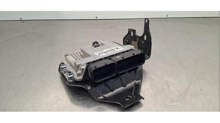 Used Engine management computer Suzuki Vitara (LY/MY) 1.4 Booster Jet Turbo 16V SHVS Price € 229,90 Inclusive VAT offered by Autohandel Didier
