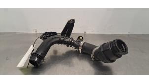 Intercooler Rohr van een Nissan Micra (K14) 1.0 IG-T 100 2024