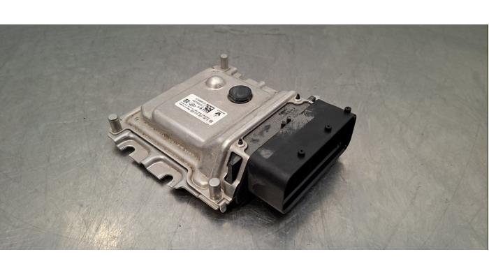 Begagnade AdBlue-dator Renault Master III (EV/HV/UV/VA/VB/VD/VF/VG/VJ) 2.3 dCi 165 16V FWD Pris € 163,35 Inklusive moms erbjuds av Autohandel Didier