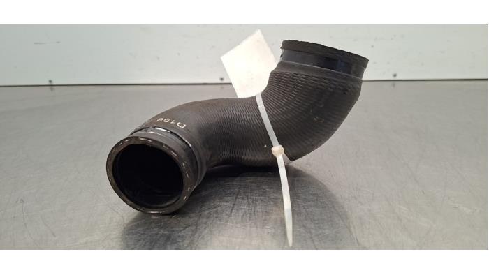 Gebrauchte Intercooler Schlauch Fiat 500C/595C/695C 1.4 T-Jet 16V Preis € 30,25 Mit Mehrwertsteuer angeboten von Autohandel Didier