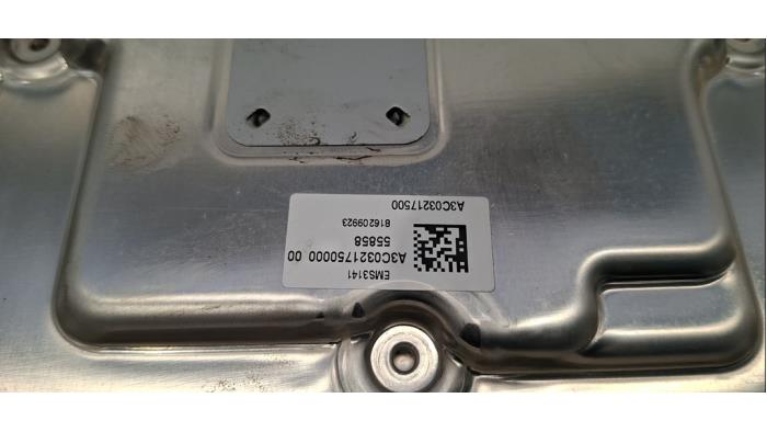 Engine management computer from a Renault Twingo III (AH) 1.0 SCe 65 12V 2021