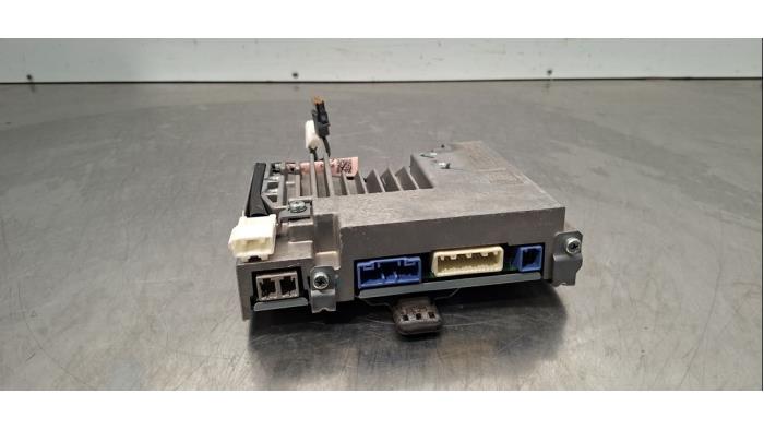 Begagnade Bluetooth-modul Mazda CX-3 (DJ/DK) 1.5 Skyactiv D 105 16V Pris € 266,20 Inklusive moms erbjuds av Autohandel Didier