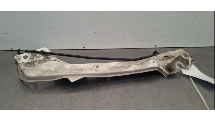 Begagnade Stöd (diverse) Peugeot Expert (G9) 2.0 HDiF 16V 130 Pris € 30,25 Inklusive moms erbjuds av Autohandel Didier