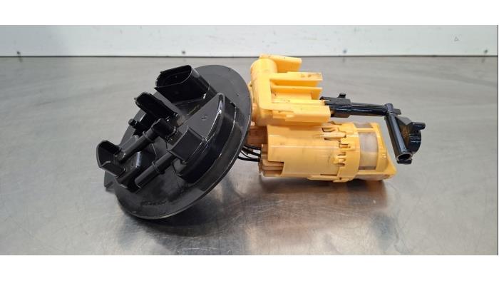 Usagé Pompe à carburant Mercedes GLC (X253) 2.2 200d 16V BlueTEC Prix € 60,50 Prix TTC proposé par Autohandel Didier