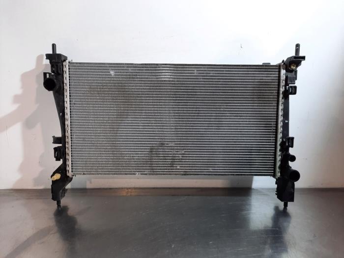 Usagé Radiateur Fiat Fiorino (225) 1.3 D 16V Multijet Prix € 48,40 Prix TTC proposé par Autohandel Didier