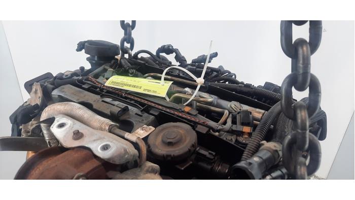 Engine from a BMW 2 serie Gran Tourer (F46) 218d 2.0 TwinPower Turbo 16V 2015