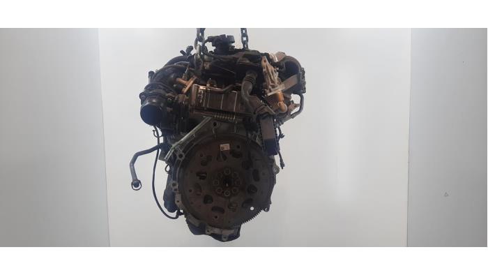 Engine from a BMW 2 serie Gran Tourer (F46) 218d 2.0 TwinPower Turbo 16V 2015