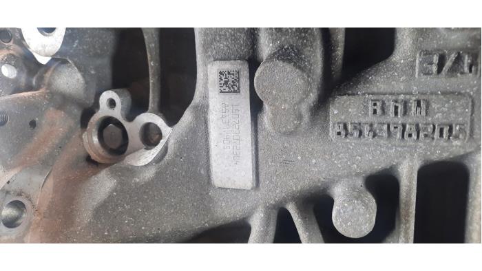 Engine from a BMW 2 serie Gran Tourer (F46) 218d 2.0 TwinPower Turbo 16V 2015