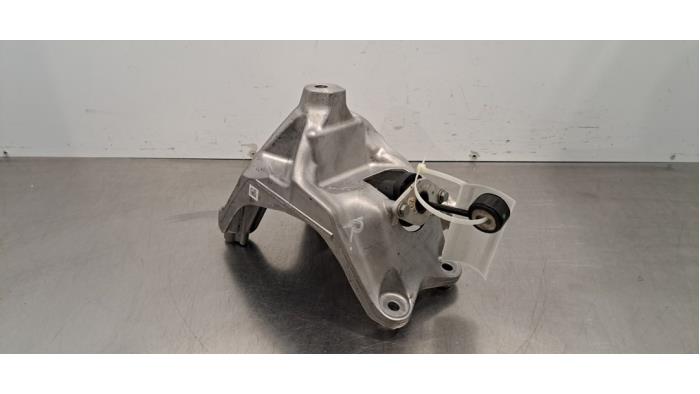 Used Engine mount Audi Q5 Sportback (FYS/FYT) 2.0 45 TFSI 16V Mild Hybrid Quattro 16V Price € 42,35 Inclusive VAT offered by Autohandel Didier