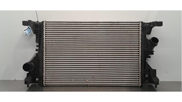 Used Intercooler Mercedes CLA (118.3) 1.3 CLA-180 Turbo 16V Price € 266,20 Inclusive VAT offered by Autohandel Didier