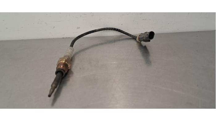 Usagé Sensor température d’échappement Mercedes CLA (118.3) 1.3 CLA-180 Turbo 16V Prix € 36,30 Prix TTC proposé par Autohandel Didier