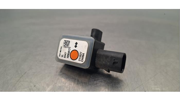 Begagnade Airbagsensor MG MG4 Electric Comfort, Luxury 64 kWh Pris € 24,20 Inklusive moms erbjuds av Autohandel Didier