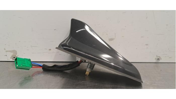 Używane Antena Kia Ceed Sportswagon (CDF) 1.0i T-GDi 12V Cena € 102,85 Z VAT oferowane przez Autohandel Didier