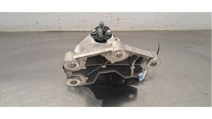 Used Engine mount Hyundai i20 (BC3) 1.6 N T-GDI 16V Price € 48,40 Inclusive VAT offered by Autohandel Didier