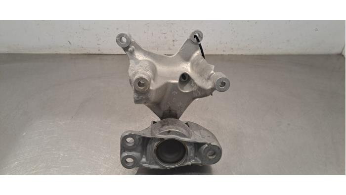 Used Engine mount Nissan Juke (F16) 1.0 DIG-T 12V Price € 84,70 Inclusive VAT offered by Autohandel Didier