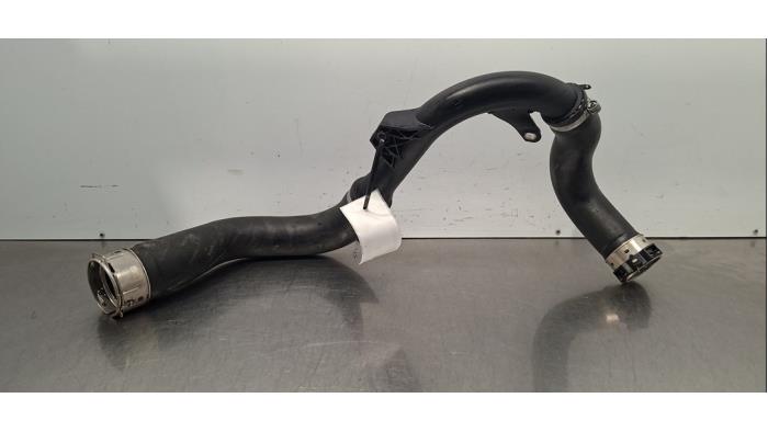 Gebrauchte Intercooler Rohr Renault Captur II (RJB) 1.0 TCe 90 12V Preis € 48,40 Mit Mehrwertsteuer angeboten von Autohandel Didier