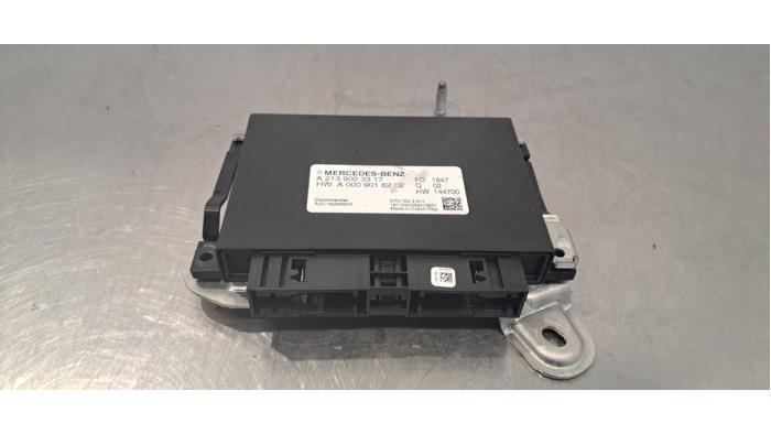 Used Automatic gearbox computer Mercedes GLE (V167) 400d 2.9 4-Matic Price € 96,80 Inclusive VAT offered by Autohandel Didier
