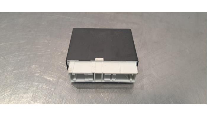 Usados Módulo PDC BMW i3 (I01) i3 Precio € 60,50 IVA incluido ofrecido por Autohandel Didier