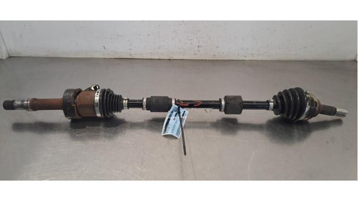 Begagnade Drivaxel, höger fram MG ZS 1.0 T-GDI 12V Pris € 332,75 Inklusive moms erbjuds av Autohandel Didier