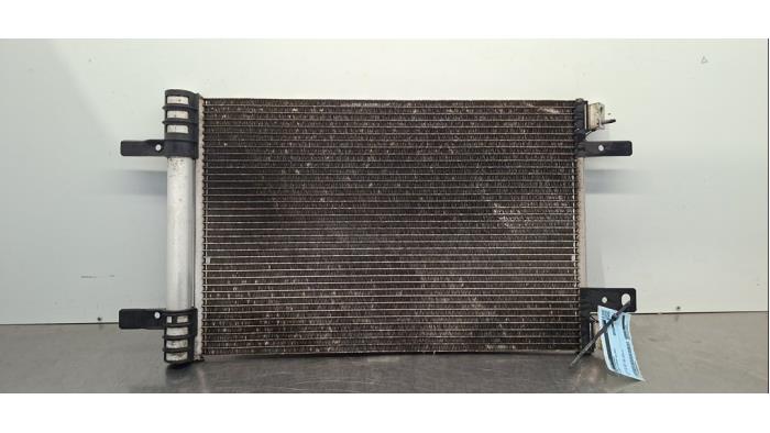 Usagé Condenseur de climatisation Peugeot Expert (V1/VA/VB/VE/VF/VT/VY) 2.0 Blue HDi 120 16V Prix € 48,40 Prix TTC proposé par Autohandel Didier