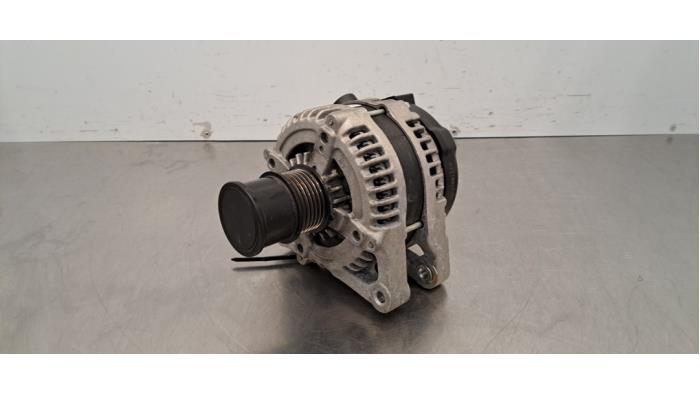 Usagé Dynamo Ford EcoSport (JK8) 1.0 EcoBoost 12V 125 Prix € 60,50 Prix TTC proposé par Autohandel Didier