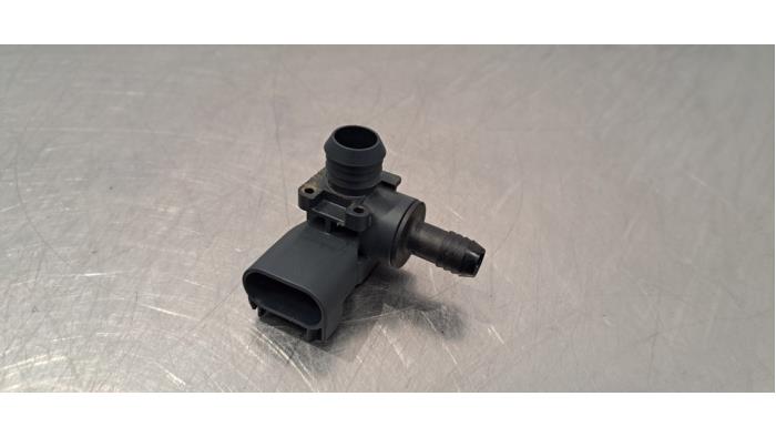 Begagnade Bränsletrycksregulator Fiat Ducato (250) E-Ducato Pris € 18,15 Inklusive moms erbjuds av Autohandel Didier