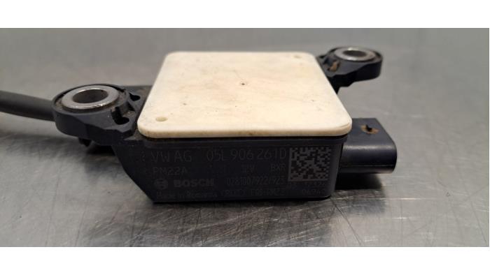 Lambda probe from a Volkswagen Golf VIII Variant (GC5) 2.0 TDI BlueMotion 16V 2021