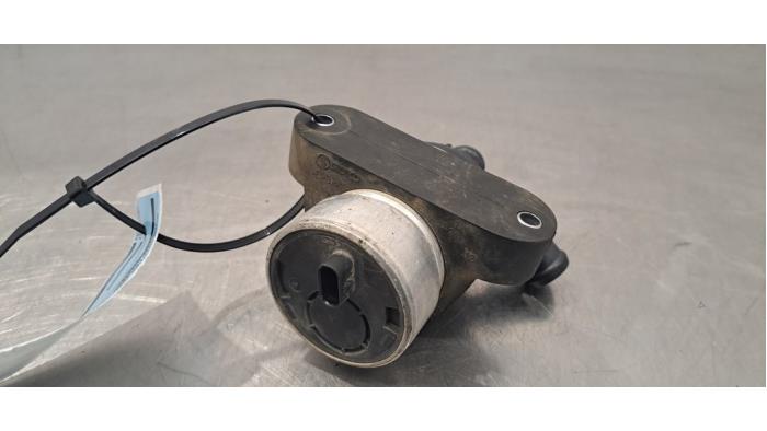 Begagnade Extra vattenpump Audi A6 Avant (C8) 2.0 35 TDI Mild hybrid Quattro Pris € 133,10 Inklusive moms erbjuds av Autohandel Didier