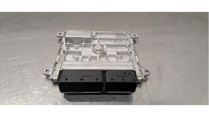 Engine management computer Mercedes GLB (247.6), 2019 1.3 GLB-200 Turbo 16V, SUV, Petrol, 1.332cc, 120kW (163pk), FWD, M282914, 2019-08, 247.687 (Used)