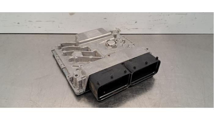 Used Engine management computer Skoda Octavia Combi (5EAC) 2.0 TSI RS 245 16V Price € 266,20 Inclusive VAT offered by Autohandel Didier