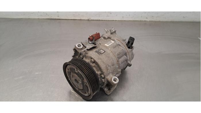 Usagé Pompe clim Audi A3 Sportback (8YA) 2.0 35 TDI 16V Prix € 102,85 Prix TTC proposé par Autohandel Didier