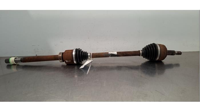 Begagnade Drivaxel, höger fram Renault Master III (EV/HV/UV/VA/VB/VD/VF/VG/VJ) 2.3 dCi 145 16V FWD Pris € 60,50 Inklusive moms erbjuds av Autohandel Didier