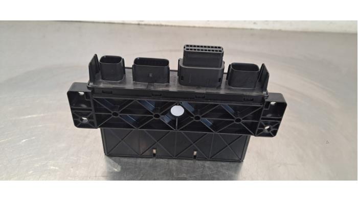 Used Distributor Landrover Range Rover Velar (LY) 3.0 D275 AWD Price € 199,65 Inclusive VAT offered by Autohandel Didier