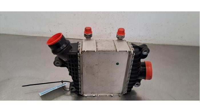 Usados Intercooler Landrover Range Rover Velar (LY) 3.0 D275 AWD Precio € 229,90 IVA incluido ofrecido por Autohandel Didier