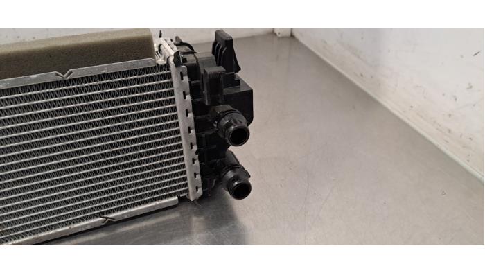 Kühler van een Peugeot Boxer (U9) 2.2 HDi 150 Euro 5 2025