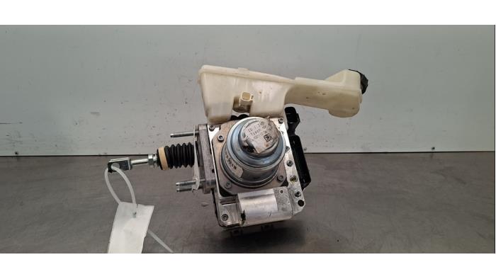 Usagé Servo frein Ford Focus 4 1.0 EcoBoost 12V Hybrid 125 Prix € 665,50 Prix TTC proposé par Autohandel Didier
