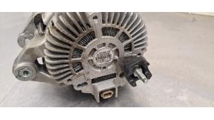 Dynamo van een Renault Master III (EV/HV/UV/VA/VB/VD/VF/VG/VJ) 2.3 dCi 145 16V FWD 2021