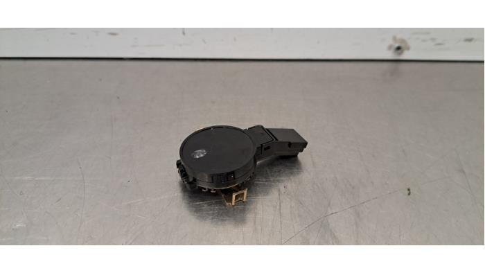 Gebrauchte Regensensor Peugeot 5008 III (KA/KB/KC) e-5008 73 kWh Preis € 48,40 Mit Mehrwertsteuer angeboten von Autohandel Didier