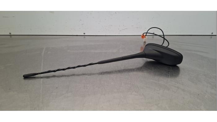 Używane Antena Citroen C3 (CB/CC) ë-C3 Comfort Range 44 kWh Cena € 30,25 Z VAT oferowane przez Autohandel Didier