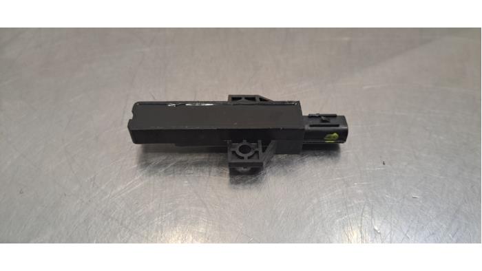 Używane Keyless Entry-Antena BYD Dolphin 60,4 kWh Cena € 24,20 Z VAT oferowane przez Autohandel Didier