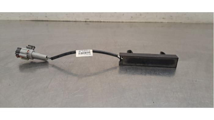 Używane Keyless Entry-Antena BYD Dolphin 60,4 kWh Cena € 133,10 Z VAT oferowane przez Autohandel Didier