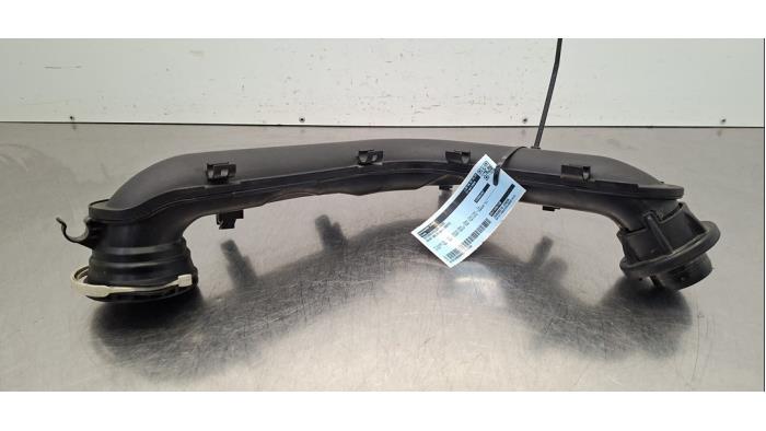 Gebrauchte Intercooler Rohr Seat Ibiza V (KJB) 1.0 TSI 12V Preis € 24,20 Mit Mehrwertsteuer angeboten von Autohandel Didier