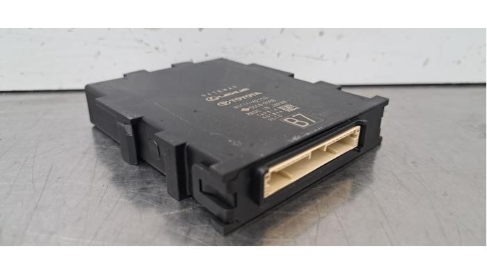 Używane Modul gateway Toyota bZ4X 71 kWh Cena € 102,85 Z VAT oferowane przez Autohandel Didier