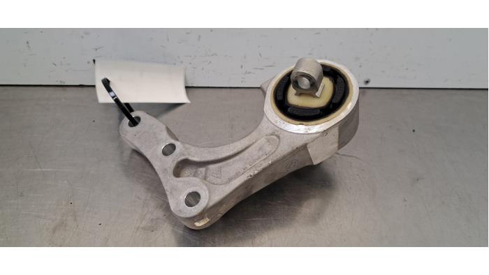 Usagé Support moteur Porsche Taycan (Y1A) 4S Prix € 102,85 Prix TTC proposé par Autohandel Didier